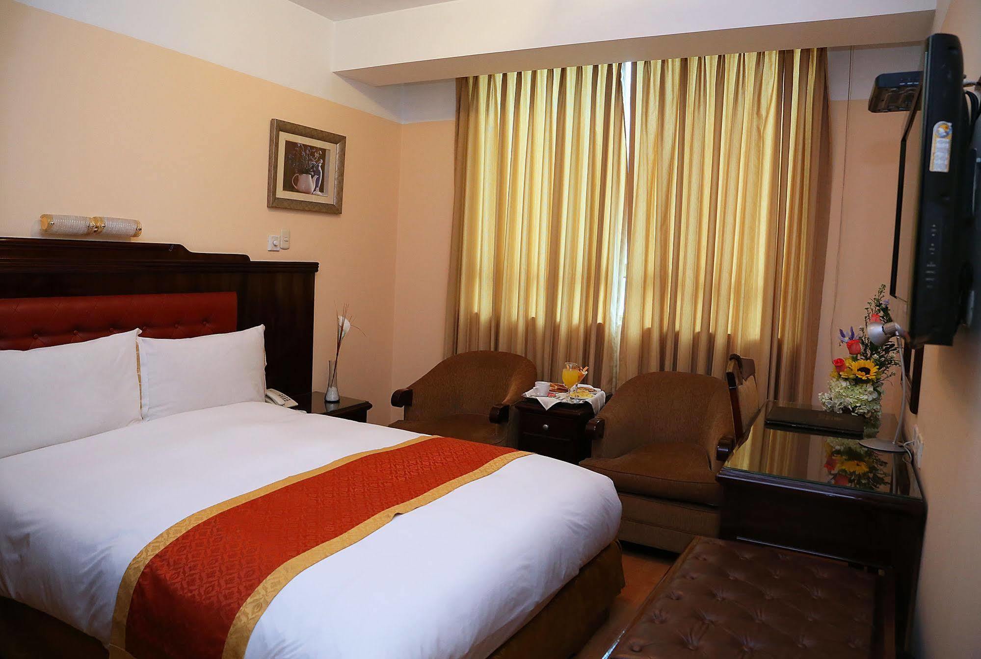Hotel Princesa Lima Extérieur photo