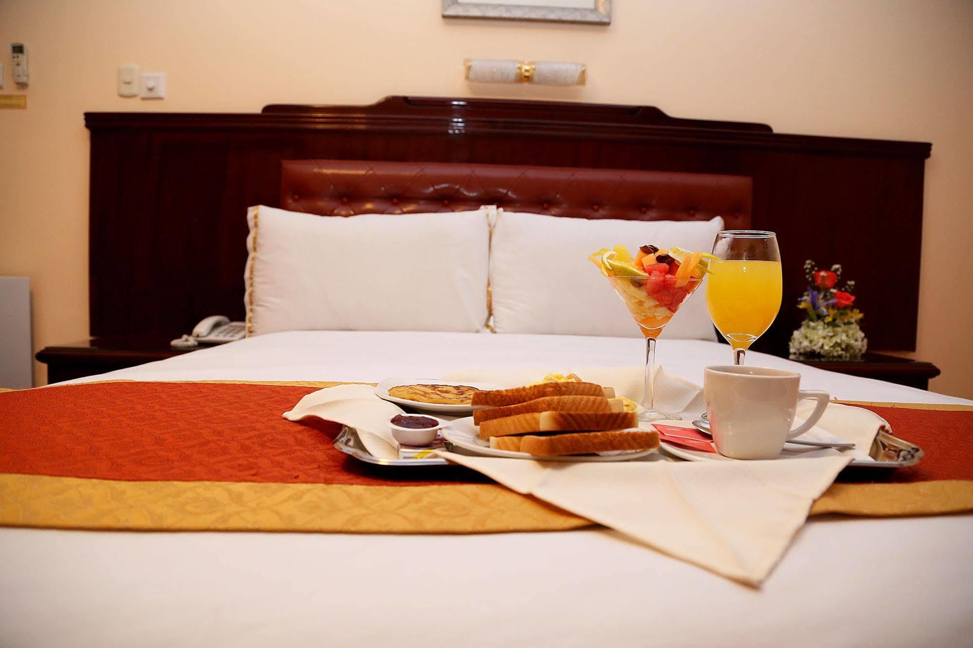 Hotel Princesa Lima Extérieur photo
