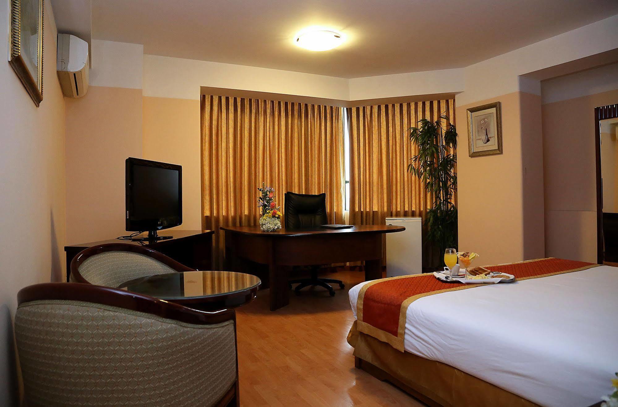 Hotel Princesa Lima Extérieur photo